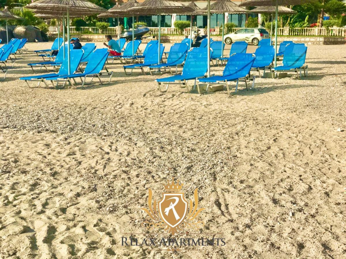 Paradise Palm Beach Apartment In Saranda Dış mekan fotoğraf