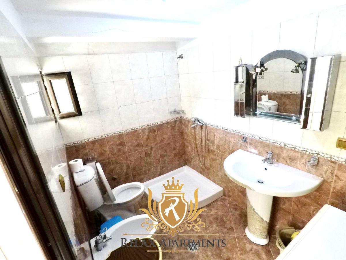 Paradise Palm Beach Apartment In Saranda Dış mekan fotoğraf